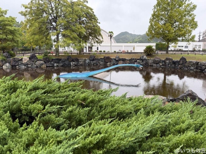 iPhone 17 Pro カメラ 恐竜のアトラクション